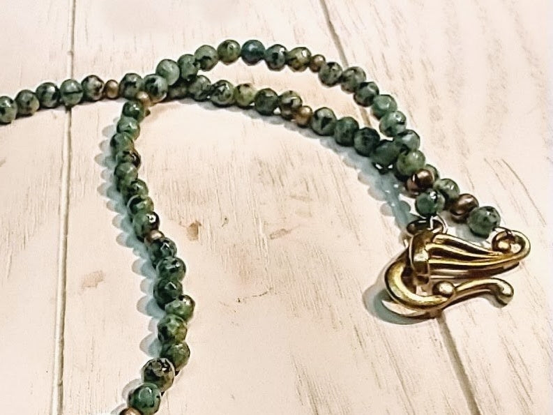 Mushroom Green Sesame Jasper Gemstone Necklace