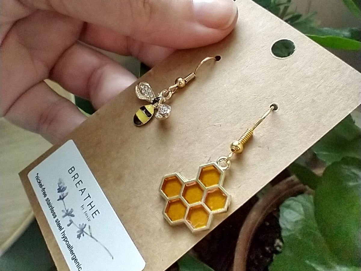 Bee & Honeycomb Mismatched Gold Dangle Earrings